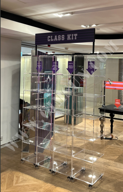 Window production, display props, window props, window display, window props production